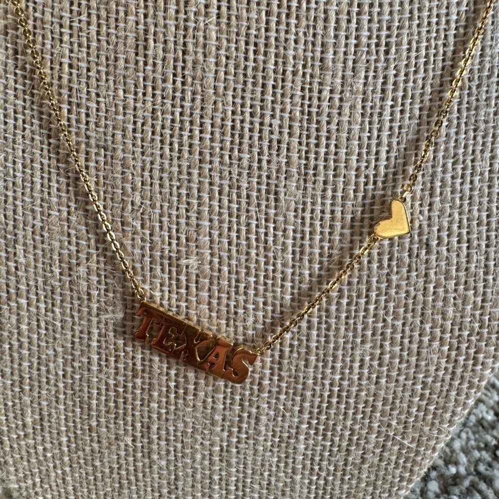 Texas pendant necklace Heart Necklace
